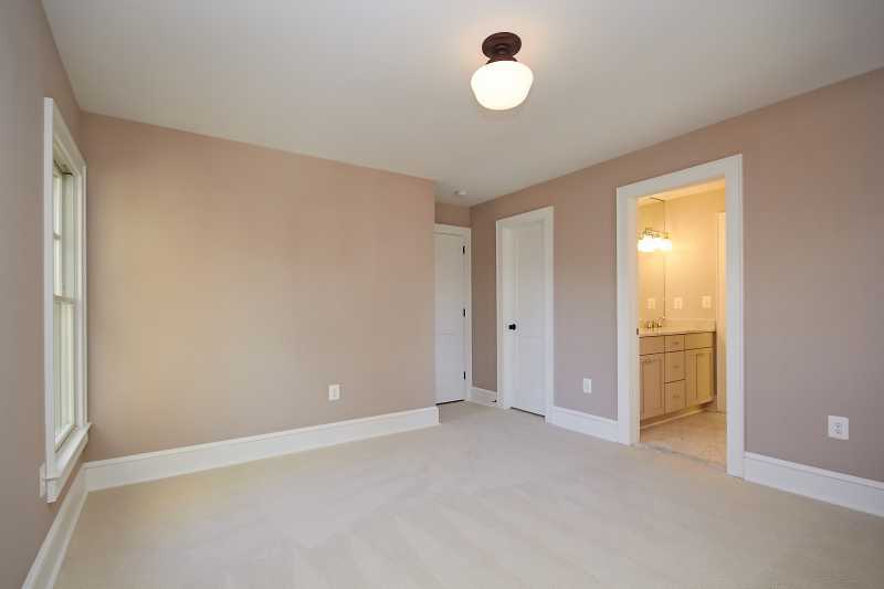 33__CJ 23rd St N
