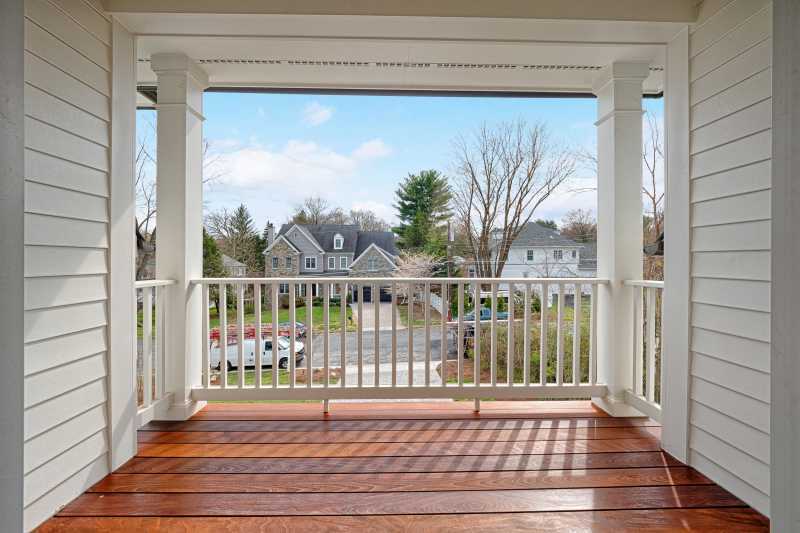 46__5904CallaDr_GS