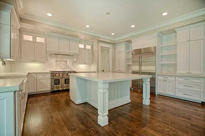 14__3706 John Marshall Dr_GS