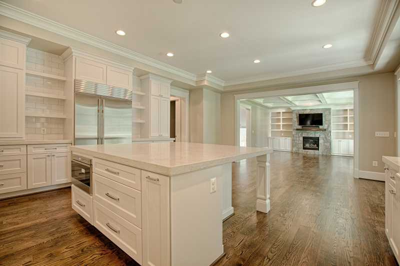 17__3706 John Marshall Dr_GS
