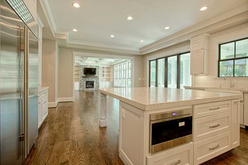 18__3706 John Marshall Dr_GS